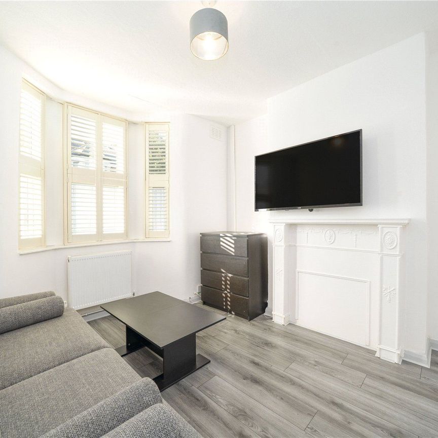 Azof Street, Greenwich Peninsula, SE10 - Photo 1