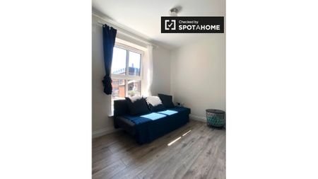 1-bedroom apartment for rent in North Inner City, Dublin - Photo 2
