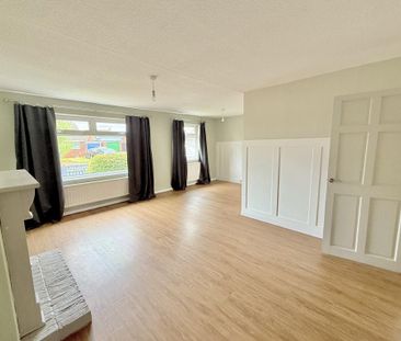 3 bedroom semi-detached bungalow to rent - Photo 4