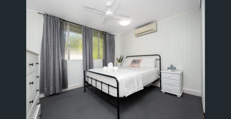 Walk to Pallarenda Beach - A Sallows Street Escape - Photo 2