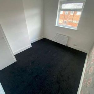 2 bed terraced house to rent in Tenth Street, Peterlee - Photo 2