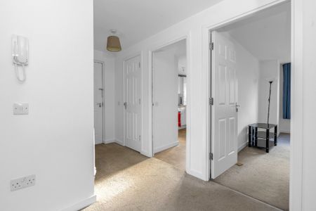 Torwood Crescent, South Gyle, Edinburgh, EH12 9GJ - Photo 5