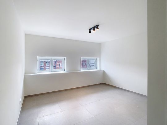 Prachtige penthouse te huur in hartje Zoutleeuw! - Photo 1