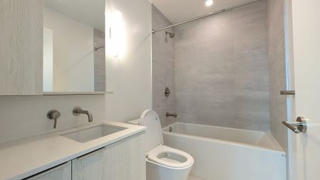 For Lease - 120 Broadway Avenue Unit# 605, Toronto, Ontario - Photo 2