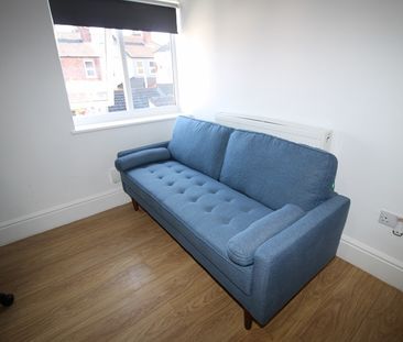 Flat 3, 26a Cross Street - Photo 1