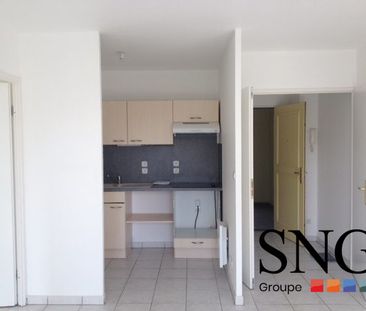 T2 AVEC PARKING - Photo 1