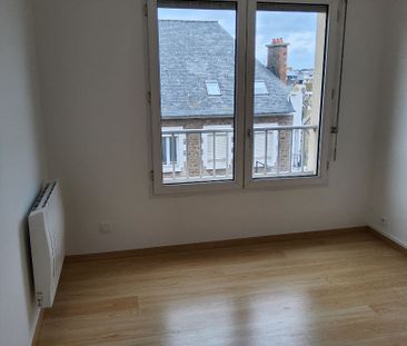 Location Appartement 3 pièces 63m² - Photo 2