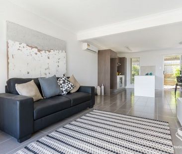 3 Bedroom Townhouse - Photo 6