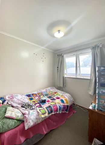 Great 2 bedroom unit - Photo 5