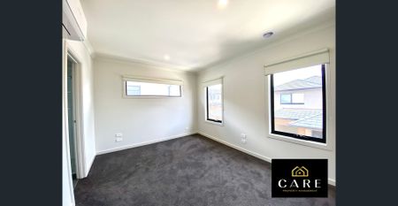 Contemporary living, convenience, and lifestyle. - Photo 5