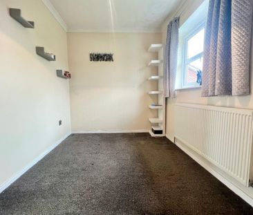 2 bedroom semi-detached house to rent - Photo 3