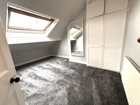 Roman Place - Photo 3