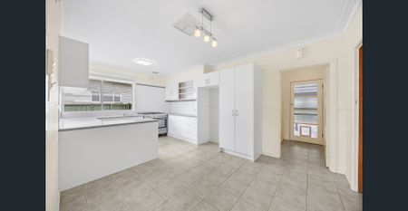 Convenient Wendouree Location - Photo 5