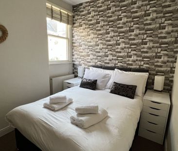 Wentworth Street - Photo 5