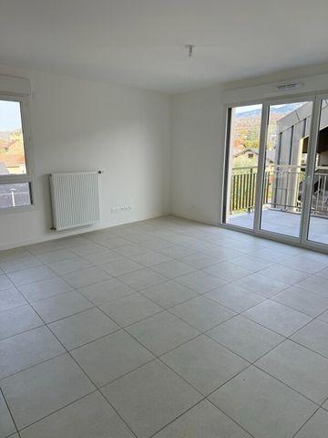 Location Appartement 2 pièces 45m² AIX LES BAINS 73100 - Photo 2