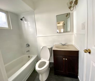 For Lease - 43 Walter Avenue Unit# lower back unit, Newmarket, Ontario - Photo 5