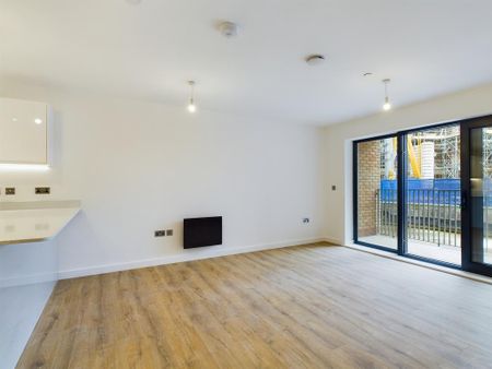 2 bedroom flat to rent - Photo 5