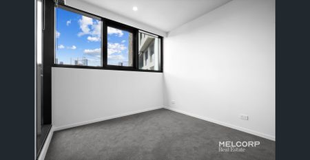 MODERN ONE-BED WITH STUDY AT GADSDEN - UNFURNISHED - Photo 5