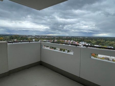 Toller Ausblick: Große 3-Zimmerwohnung mit Balkon - Photo 3