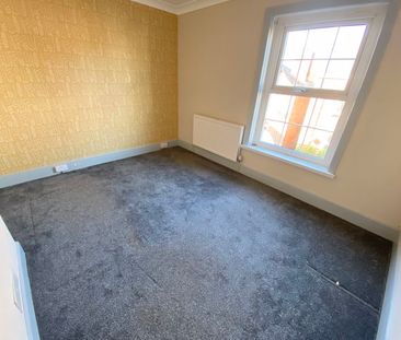 Victoria Road, Newport - Photo 3