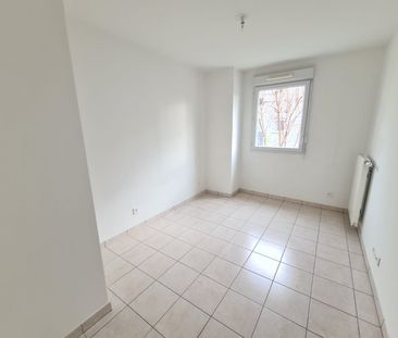 Location Appartement 2 pièces 38m² PALAISEAU 91120 - Photo 2