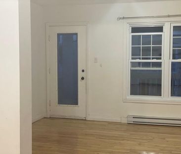 logement 5 et demi a louer - Photo 2