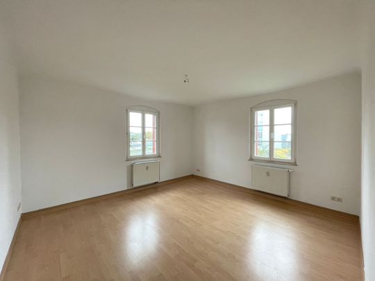 Radebeul: Frisch renoviert – über zwei Etagen! - Photo 1