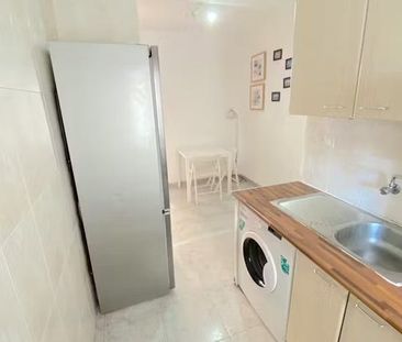 Barriada la Palmilla, Sevilla, Andalusia 41009 - Photo 6