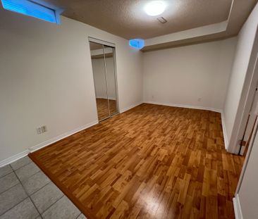 For Lease - 13 Grosbeak Crescent Unit# Basement, Toronto, Ontario - Photo 5