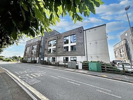 Flat 11, Peninsula, Plymbridge Lane, Plymouth - Photo 4