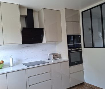 Location Maison 6 pièces 111m² ST GERMAIN EN LAYE 78100 - Photo 4
