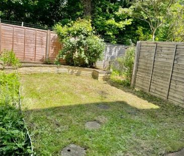 2 bedroom ground floor maisonette to rent - Photo 5