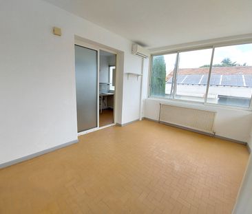 � louer ? Appartement T1 avec terrasse � Simiane, - Photo 2