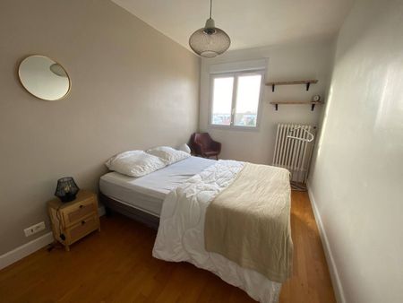 Appartement chaleureux meublé - quartier CONTRIE - - Photo 2