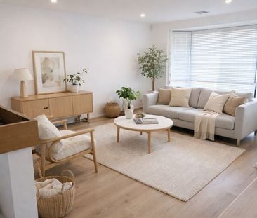 Stylishly refurbished home in quiet court location - Photo 1