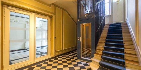 location Appartement T2 DE 52.1m² À PARIS - Photo 3