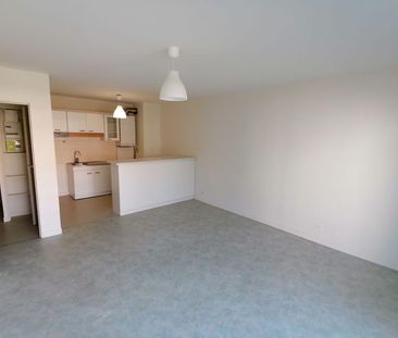 BRUZ - A proximité des commerces et transports en commun. Apparteme... - Photo 5