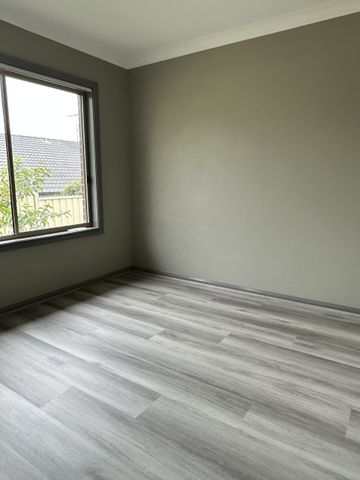 Ideal Family Home with Space to Grow - Photo 5