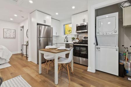 For Lease - 1332 Majestic Drive Unit# 2, Burlington, Ontario - Photo 4