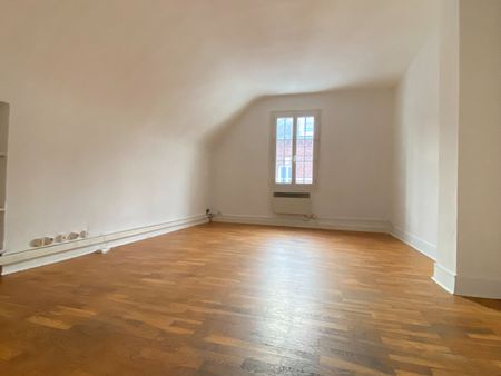 Location Appartement 4 pièces 81m² LE PETIT QUEVILLY 76140 - Photo 5