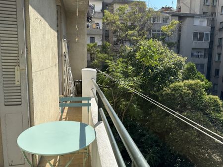 Location Appartement 3 pièces 66m² MARSEILLE 4ème - Photo 5