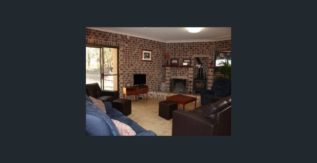 Convenient Living in the Heart of Park Ridge - Photo 1