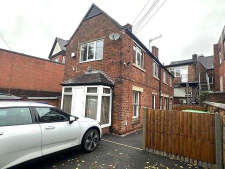 Derby Street, Leek, ST13 - Photo 2