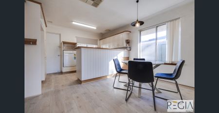 Sweet Home with convenience - Photo 3