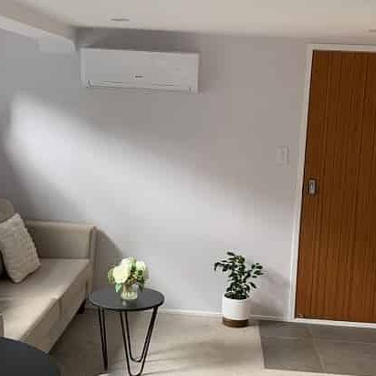 Beautiful New One bedroom apartment - Photo 1