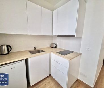 Location Appartement 1 pièce 20m² TOULON 83000 - Photo 2