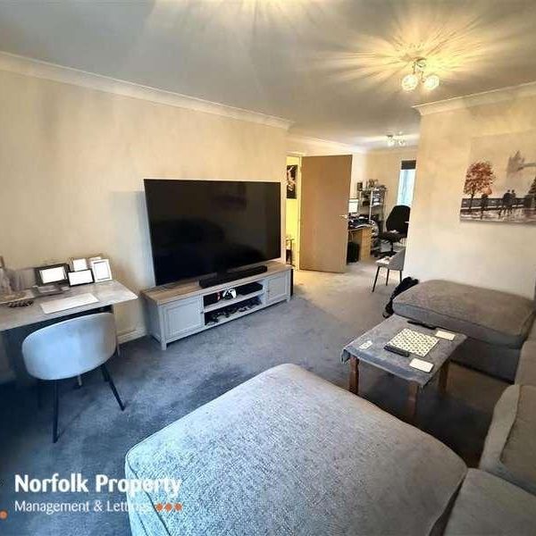 West City, NR5 - Photo 1