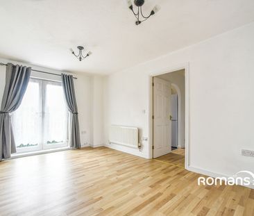 2 bedroom maisonette to rent - Photo 3