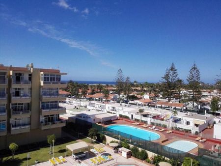 2 Bed Flat / Apartment to Rent - Photo 2