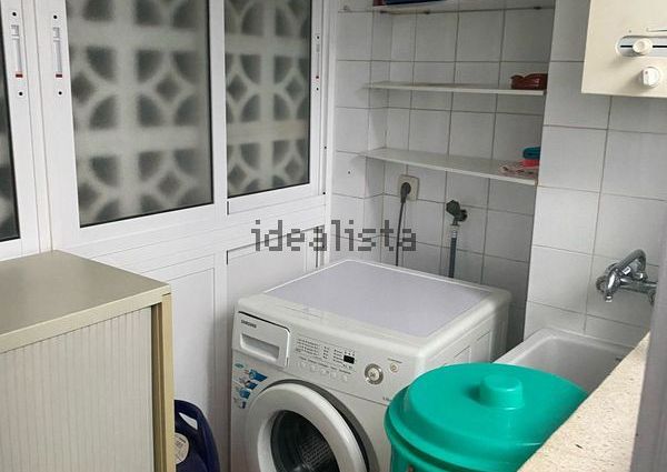 Alquiler de piso en Calle Jazmines, 3